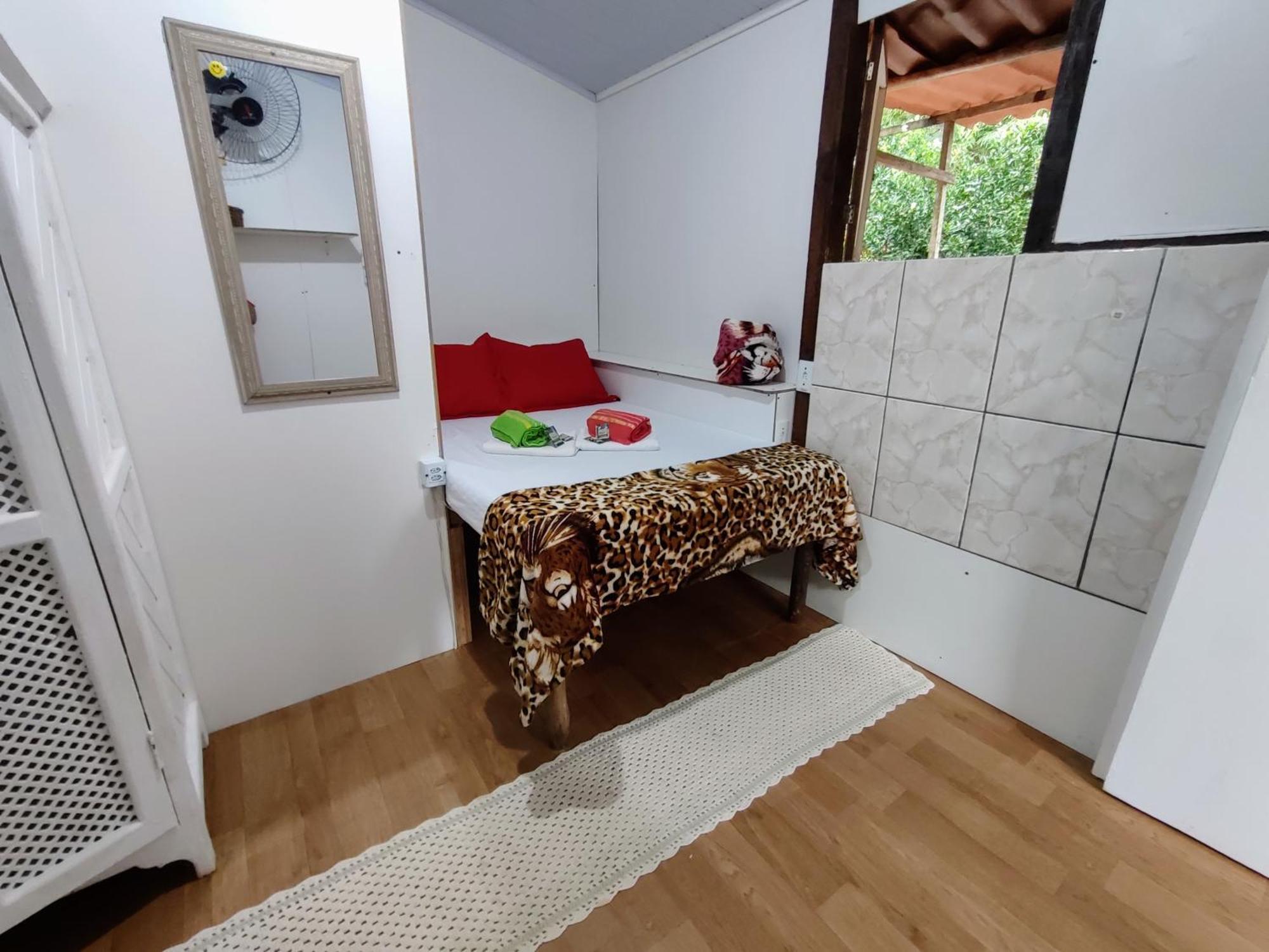 Bela Casa Quartos E Hostel Ilha Grande Quarto foto
